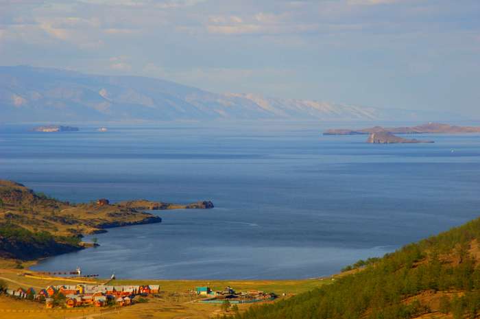 Куркутский залив, озеро Байкал.