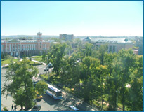 Вид из окна (налево) - гостиница "Ангара"